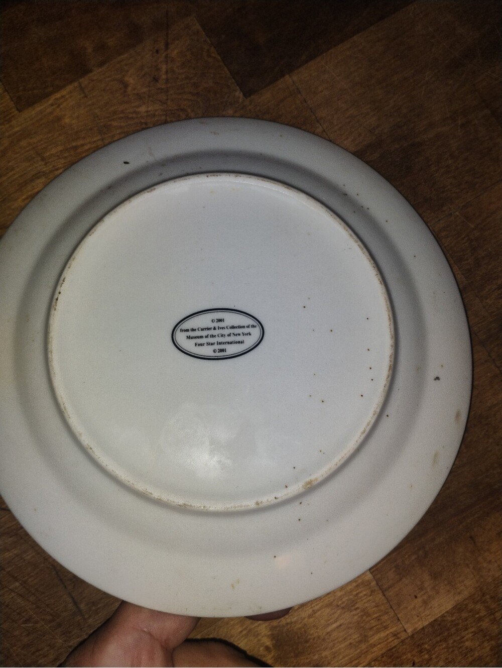 Vintage Museum of the City of New York Collector Plate Winter Scene - Picture 6 of 6